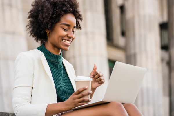 Business Frau Laptop